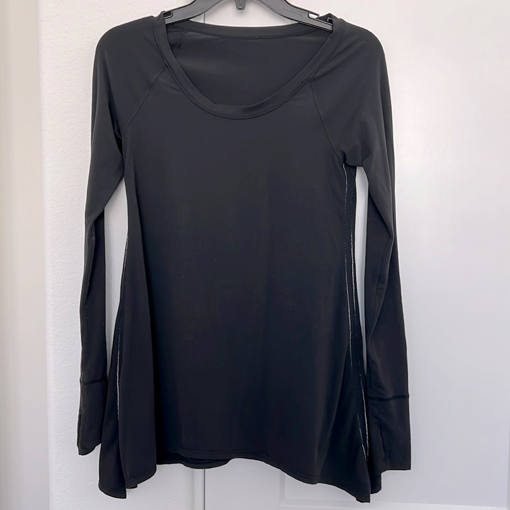 Lululemon Long Sleeve Stretch Top